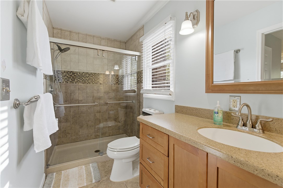 114 Halifax Road Easley, SC 29642 - Photo 20 of 32 Primary #2 bathroom