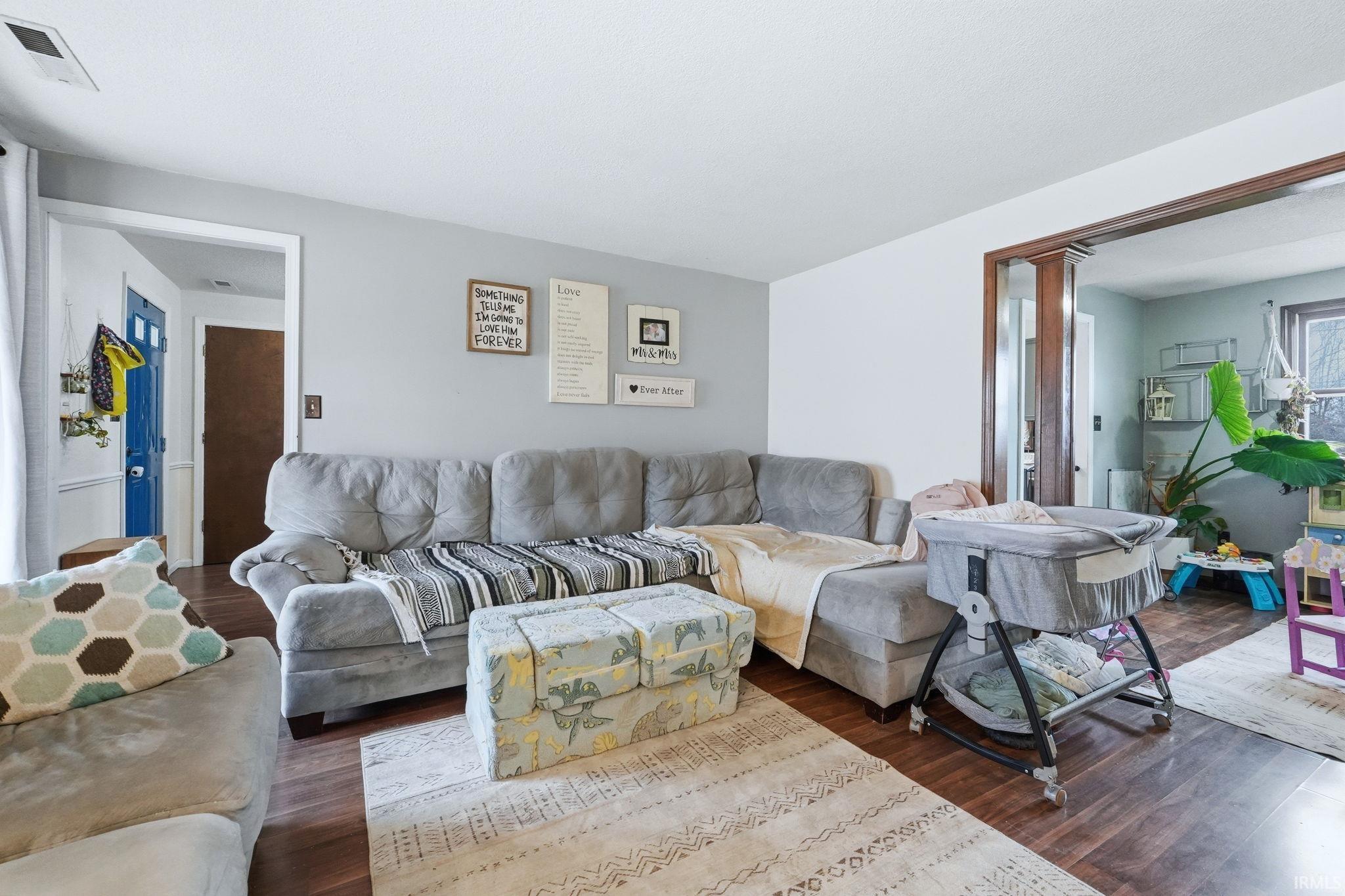 1416 Lofton Way Fort Wayne, IN 46815 - Photo 8 of 36