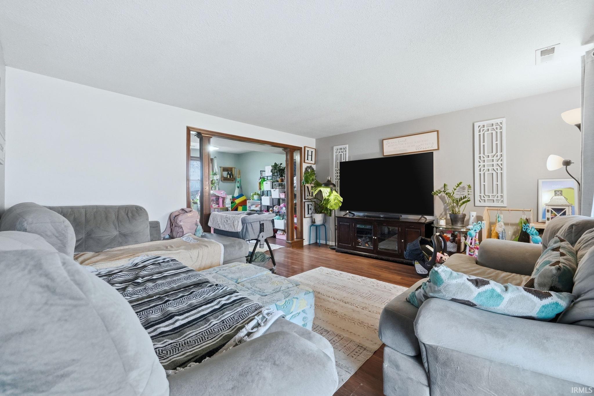 1416 Lofton Way Fort Wayne, IN 46815 - Photo 9 of 36