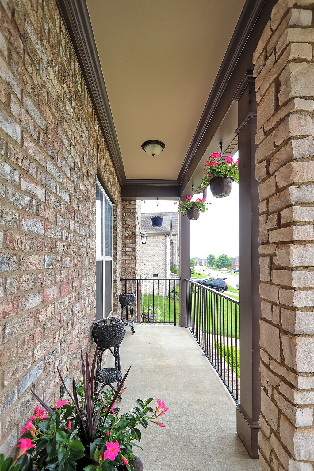 1034 Red Pepper Ridge Spring Hill, TN 37174 - Photo 4 of 69 Gallery Image 4