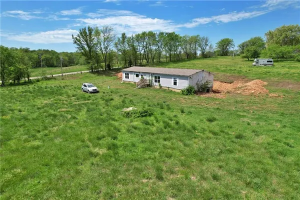 $120,000 | J Highway, Hughesville, MO 65334