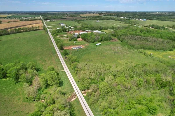 $120,000 | J Highway, Hughesville, MO 65334