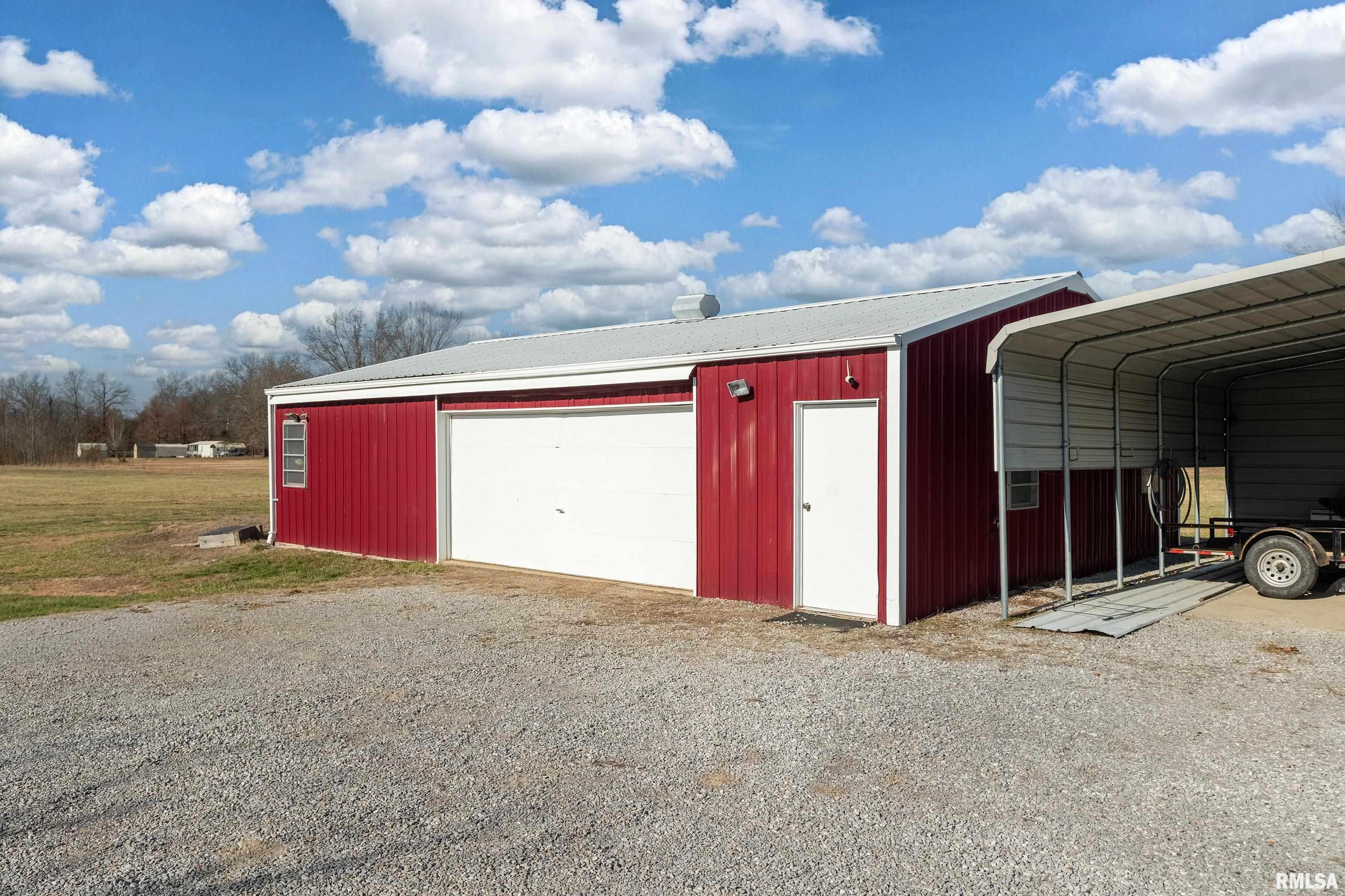 2305 Weaver Road Herrin, IL 62948 - Photo 31 of 38