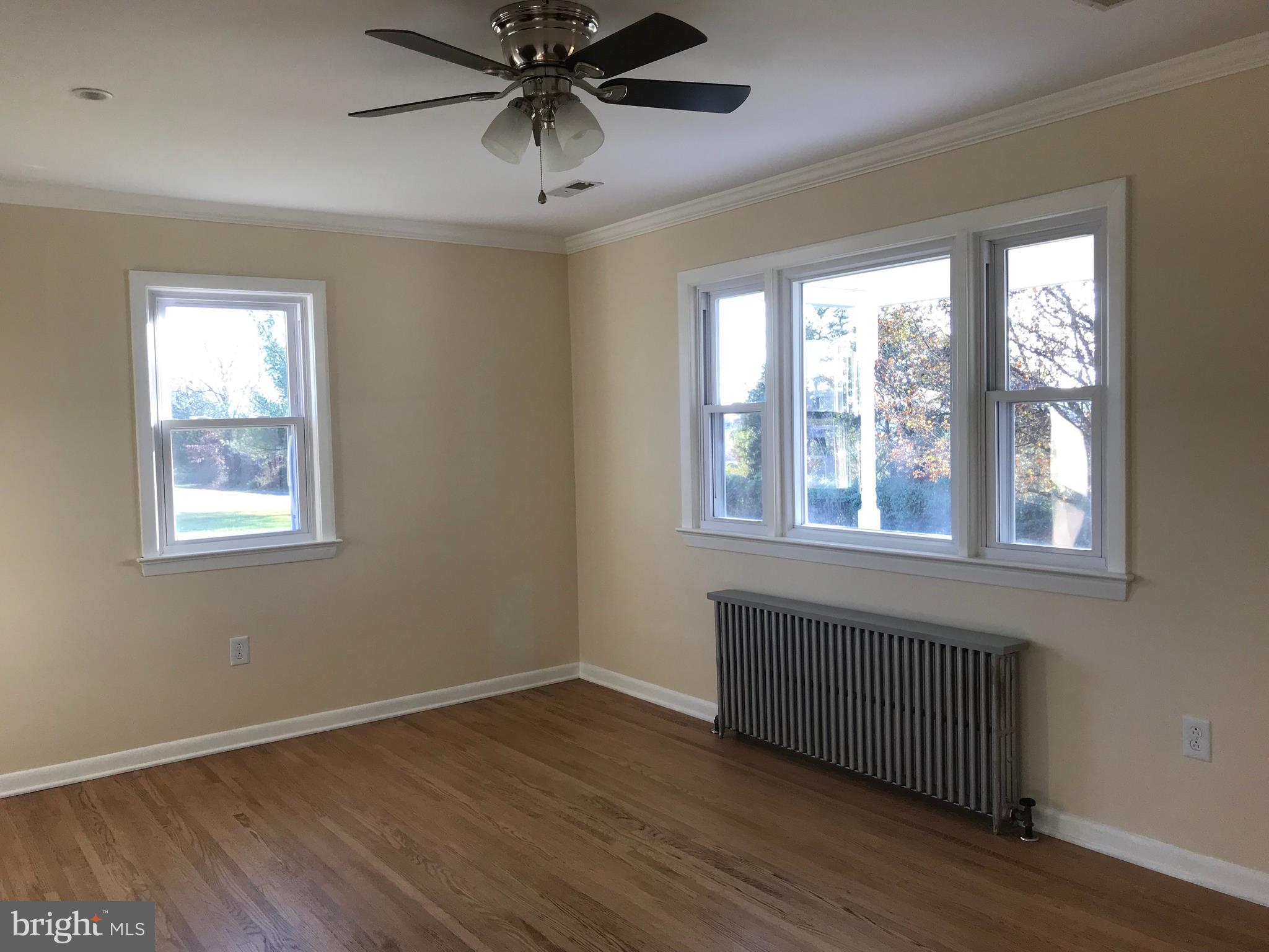 92 Stultz Gap Road Woodstock, VA 22664 - Photo 13 of 20 Living Room