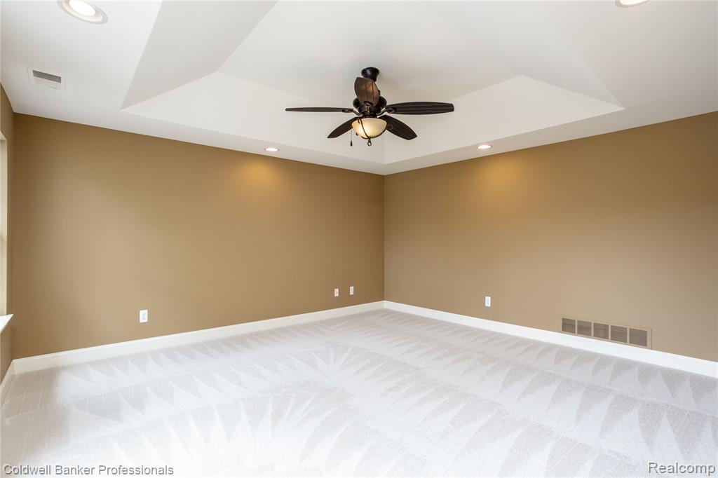 56 Oxford Road Grosse Pointe Shores, MI 48236 - Photo 37 of 64
