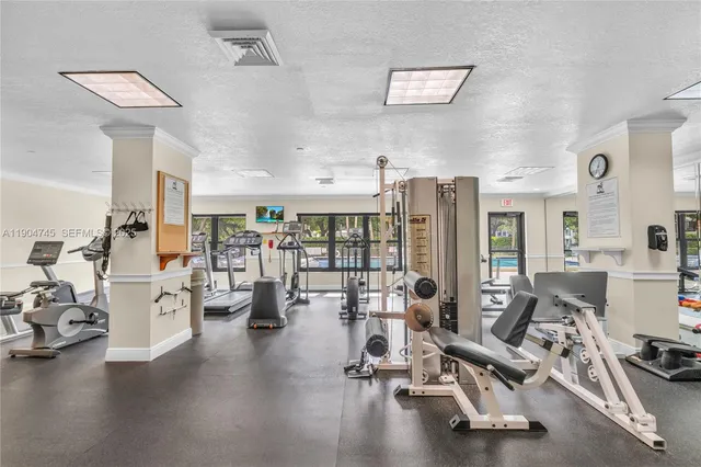 $2,400 | 3200 Port Royale Drive North, Unit 1210, Fort Lauderdale, FL 33308