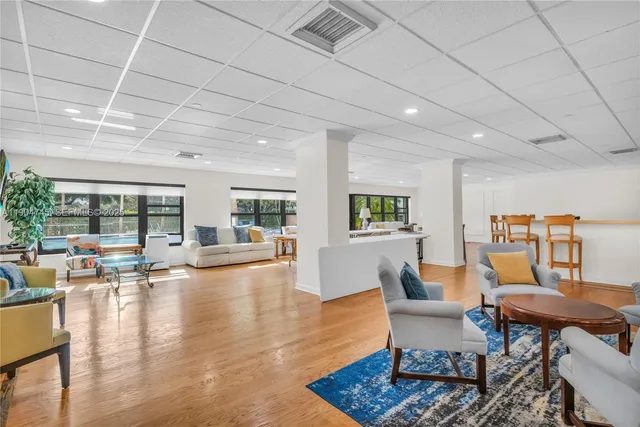 $2,400 | 3200 Port Royale Drive North, Unit 1210, Fort Lauderdale, FL 33308