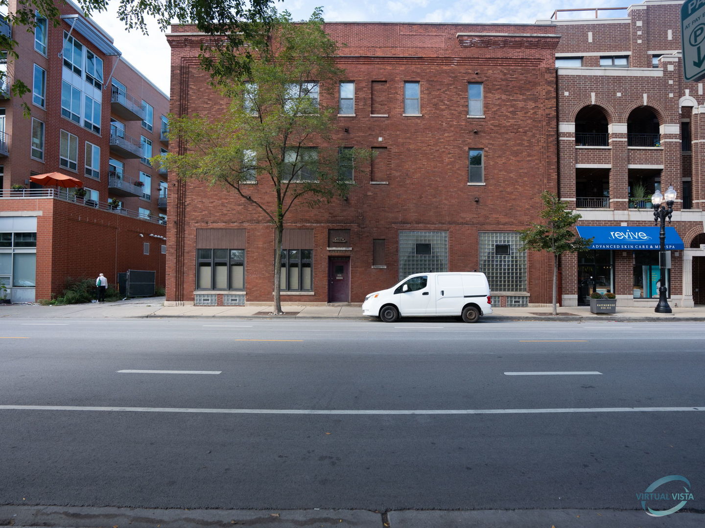a car parked in front of a building