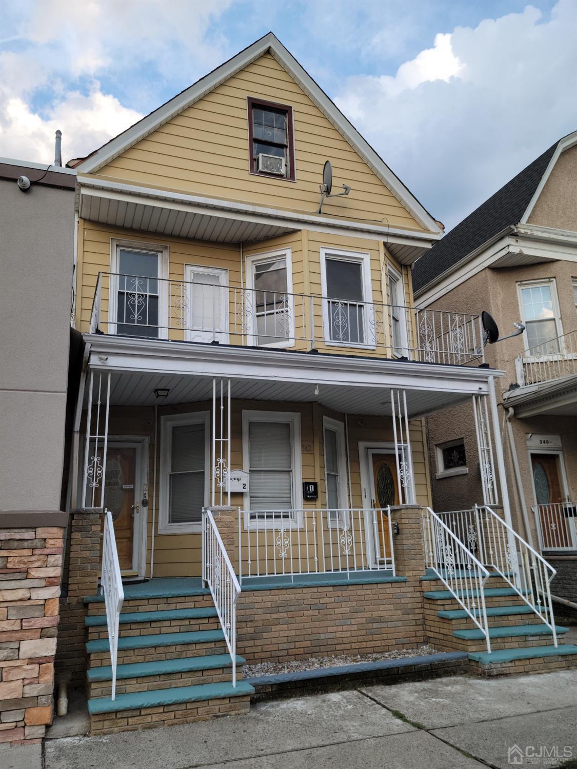 342 Maple Street Perth Amboy, NJ 08861 - Photo 1 of 12