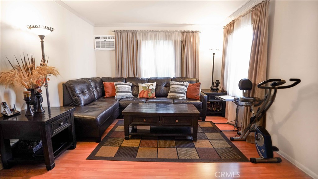 120 Lukens Place Glendale, CA 91206 - Photo 7 of 10 a living room with furniture and a rug