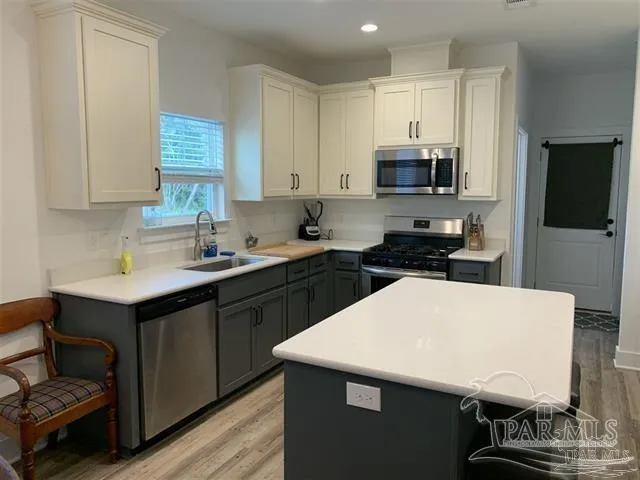 $2,200 | 5415 Arrowhead Road, Pensacola, FL 32507