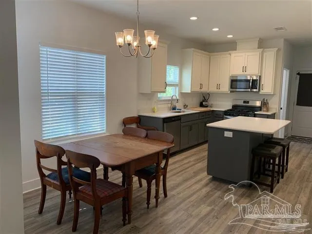 $2,200 | 5415 Arrowhead Road, Pensacola, FL 32507