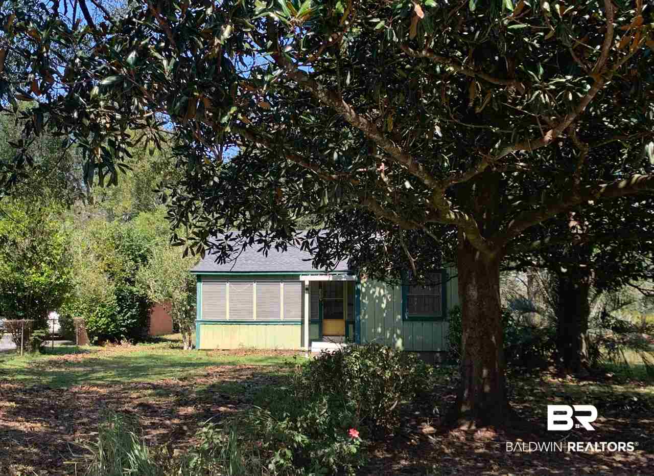1303 Randall Avenue Daphne, AL 36526 - Photo 2 of 4