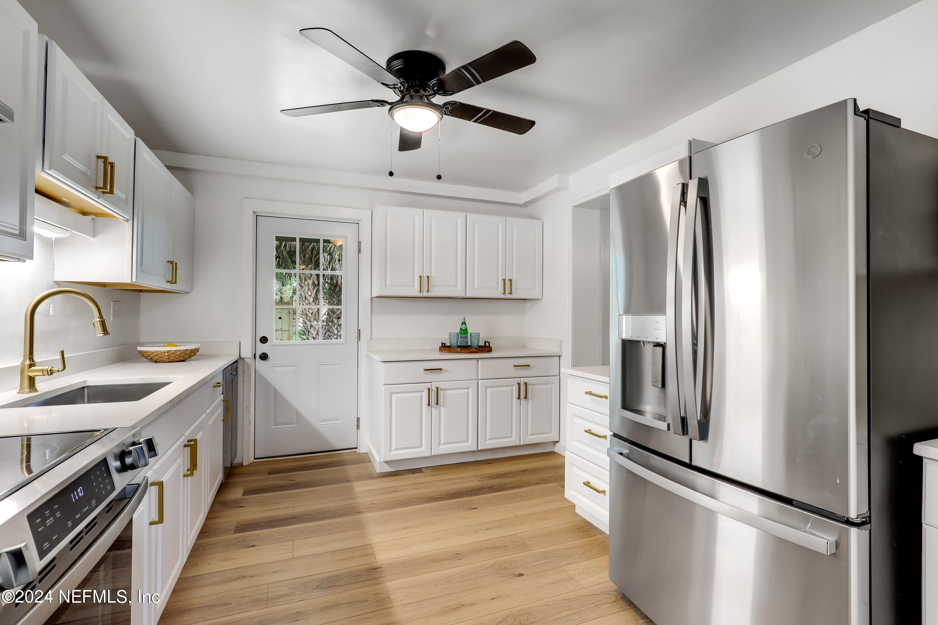 150 Sapelo Road Jacksonville, FL 32216 - Photo 2 of 28 01 Kitchen