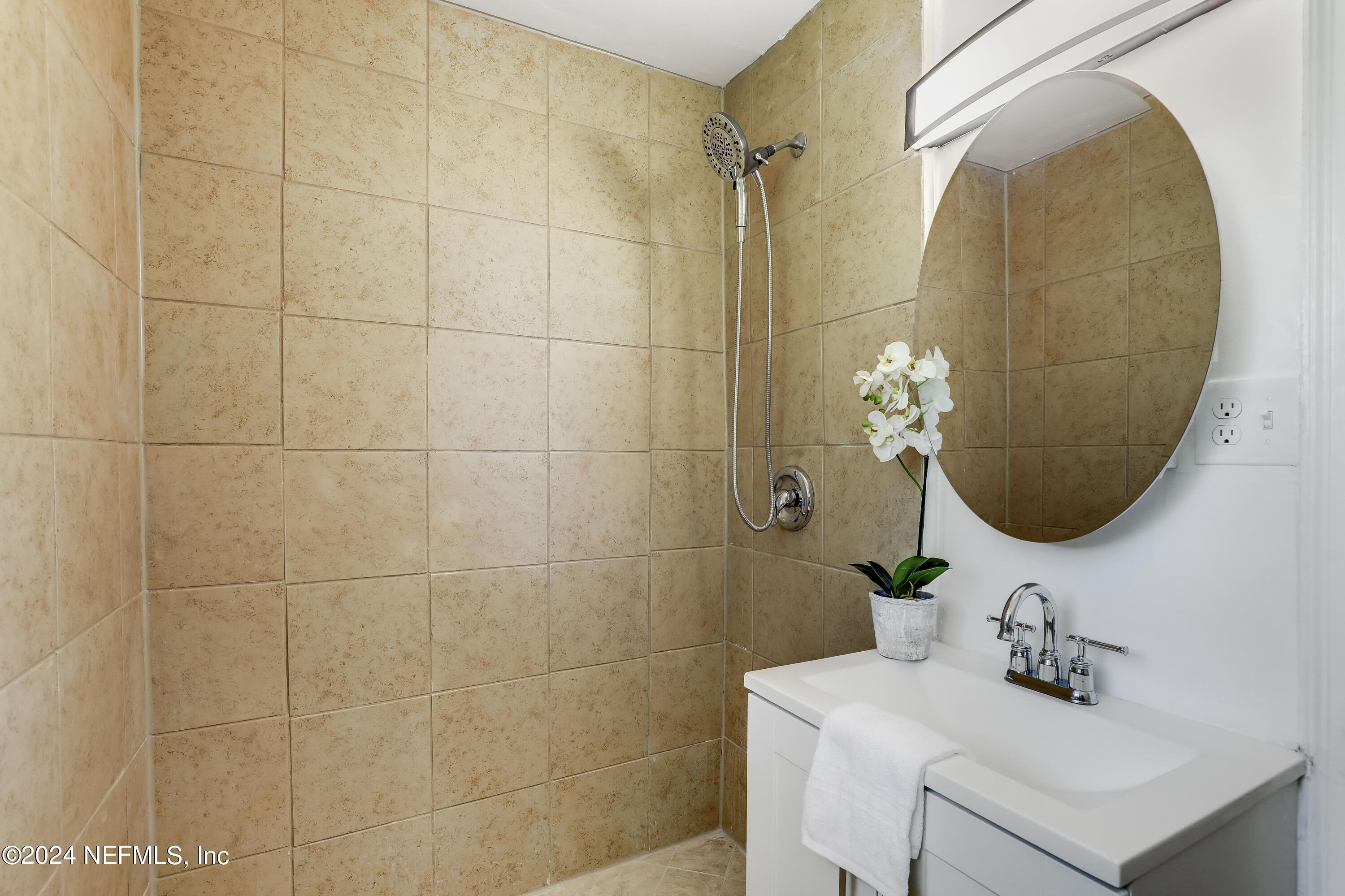 150 Sapelo Road Jacksonville, FL 32216 - Photo 23 of 28 22 Bathroom