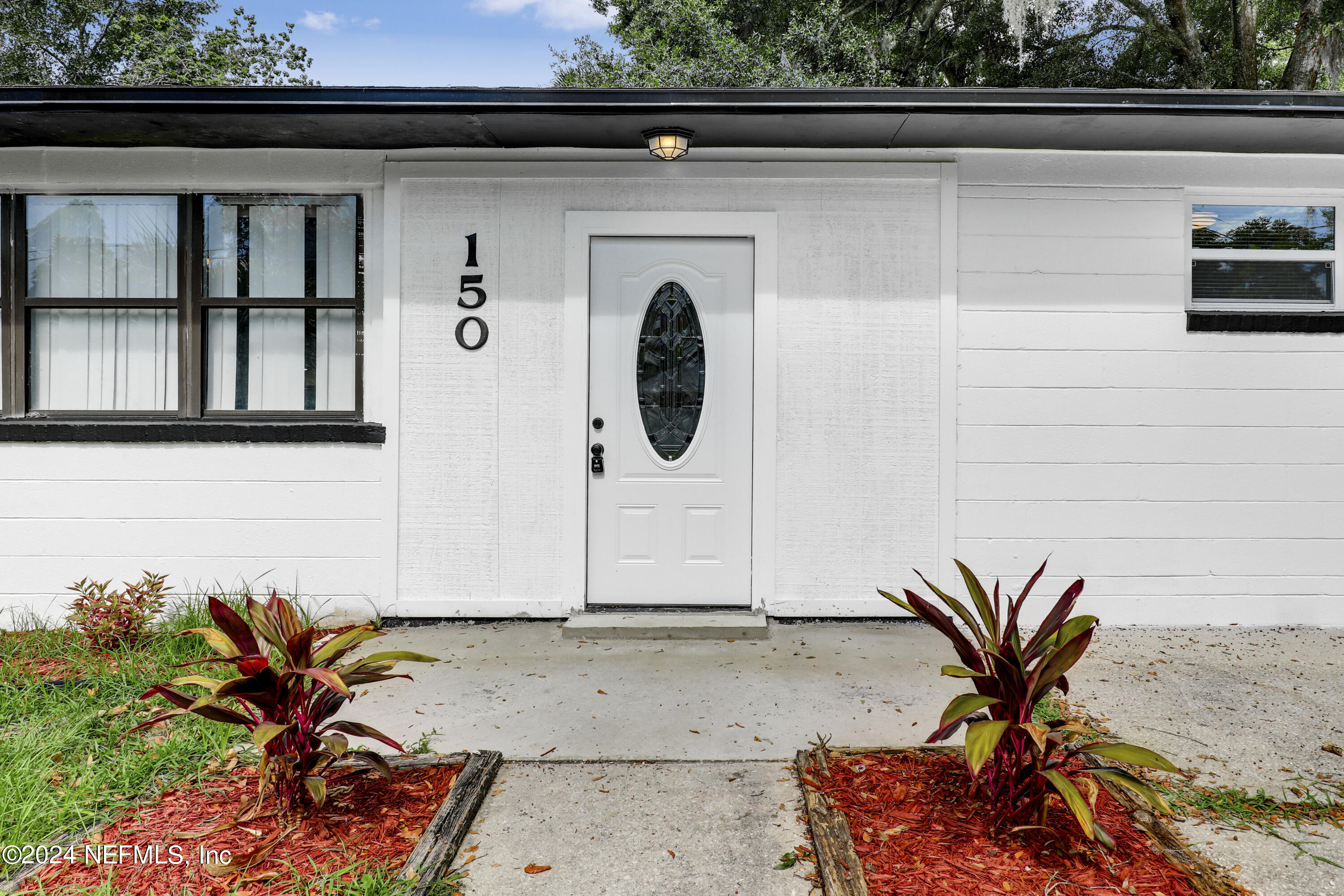 150 Sapelo Road Jacksonville, FL 32216 - Photo 7 of 28 06 Front Door