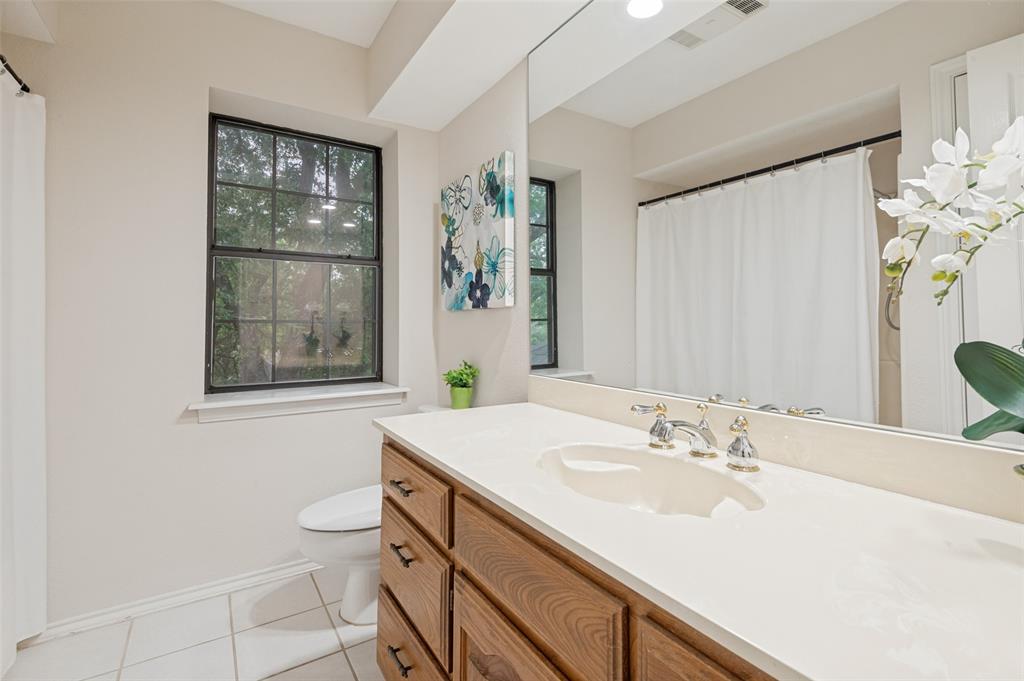 2926 Roaring Springs Road Grapevine, TX 76051 - Photo 13 of 30