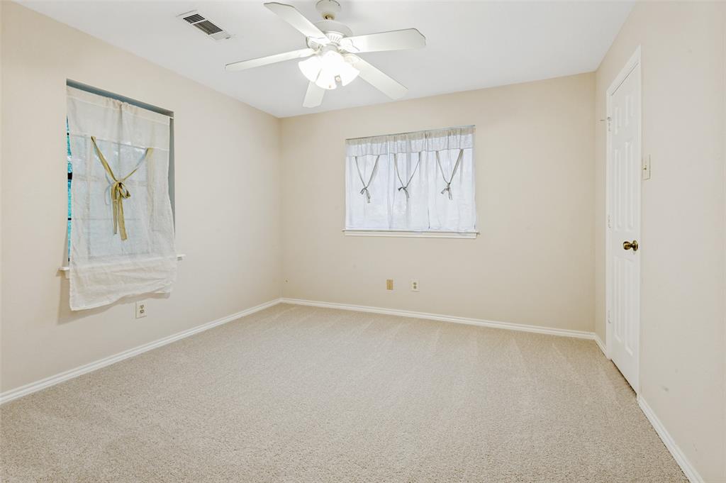 2926 Roaring Springs Road Grapevine, TX 76051 - Photo 14 of 30