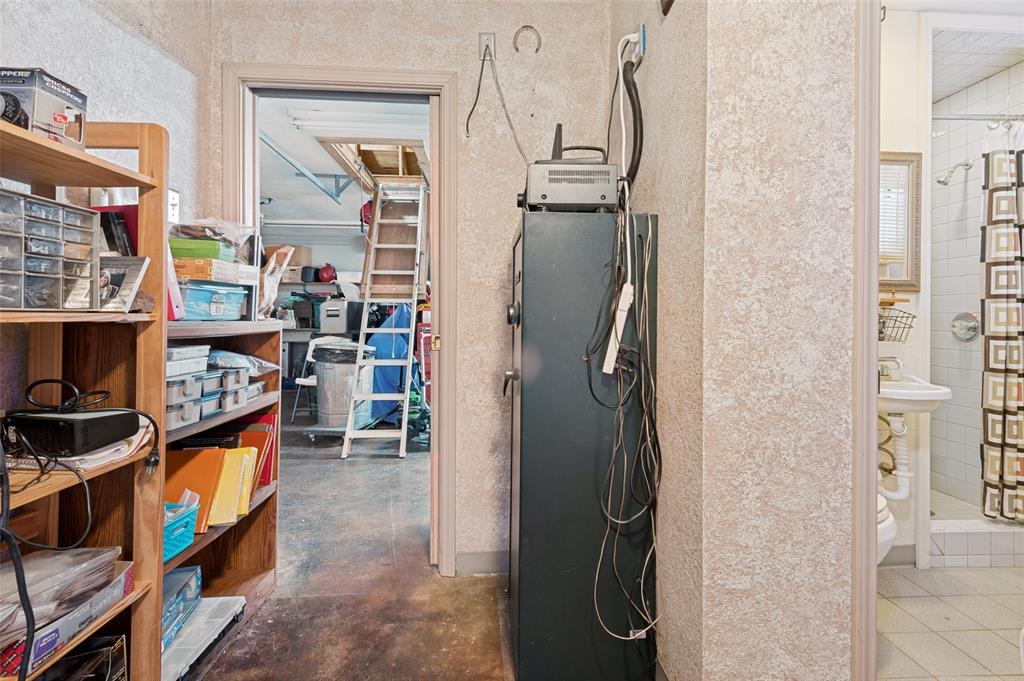 2926 Roaring Springs Road Grapevine, TX 76051 - Photo 22 of 30