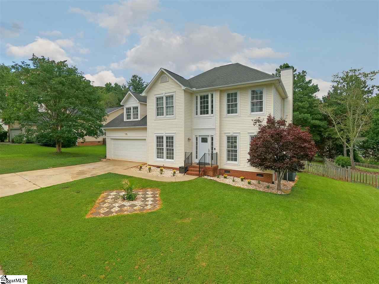 105 Fawn Ridge Way Mauldin, SC 29662 - Photo 1 of 36 Gallery Image 1