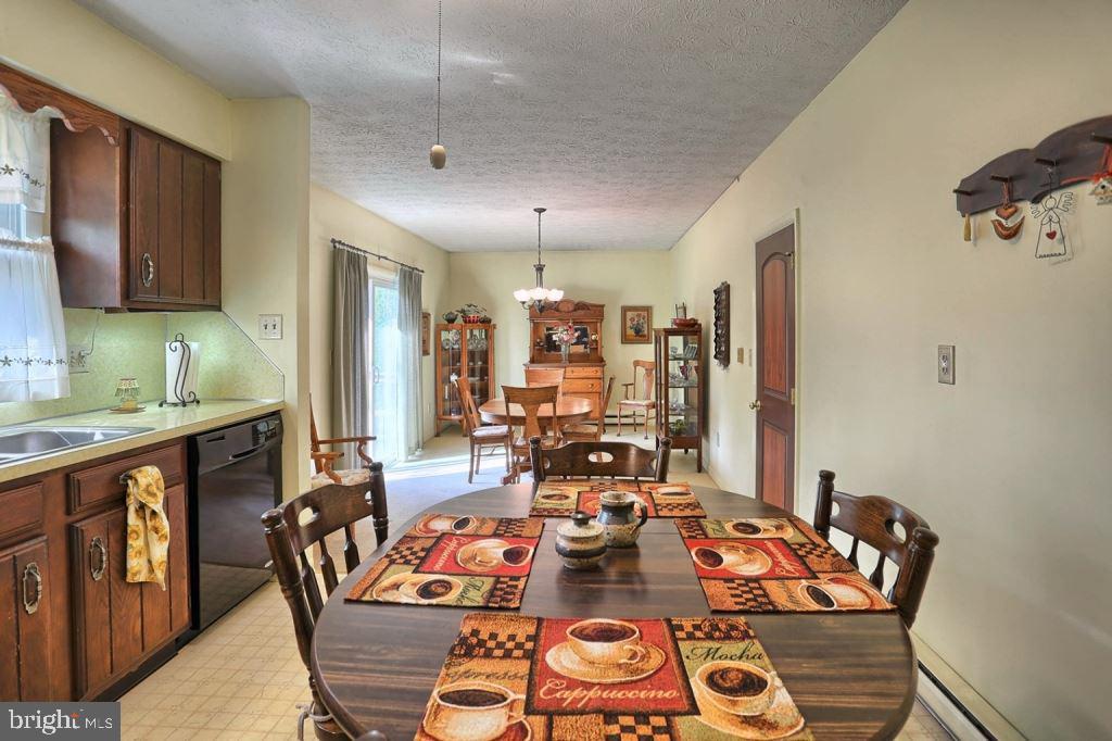 3199 Ridgeway Road Harrisburg, PA 17109 - Photo 6 of 21 Gallery Image 6