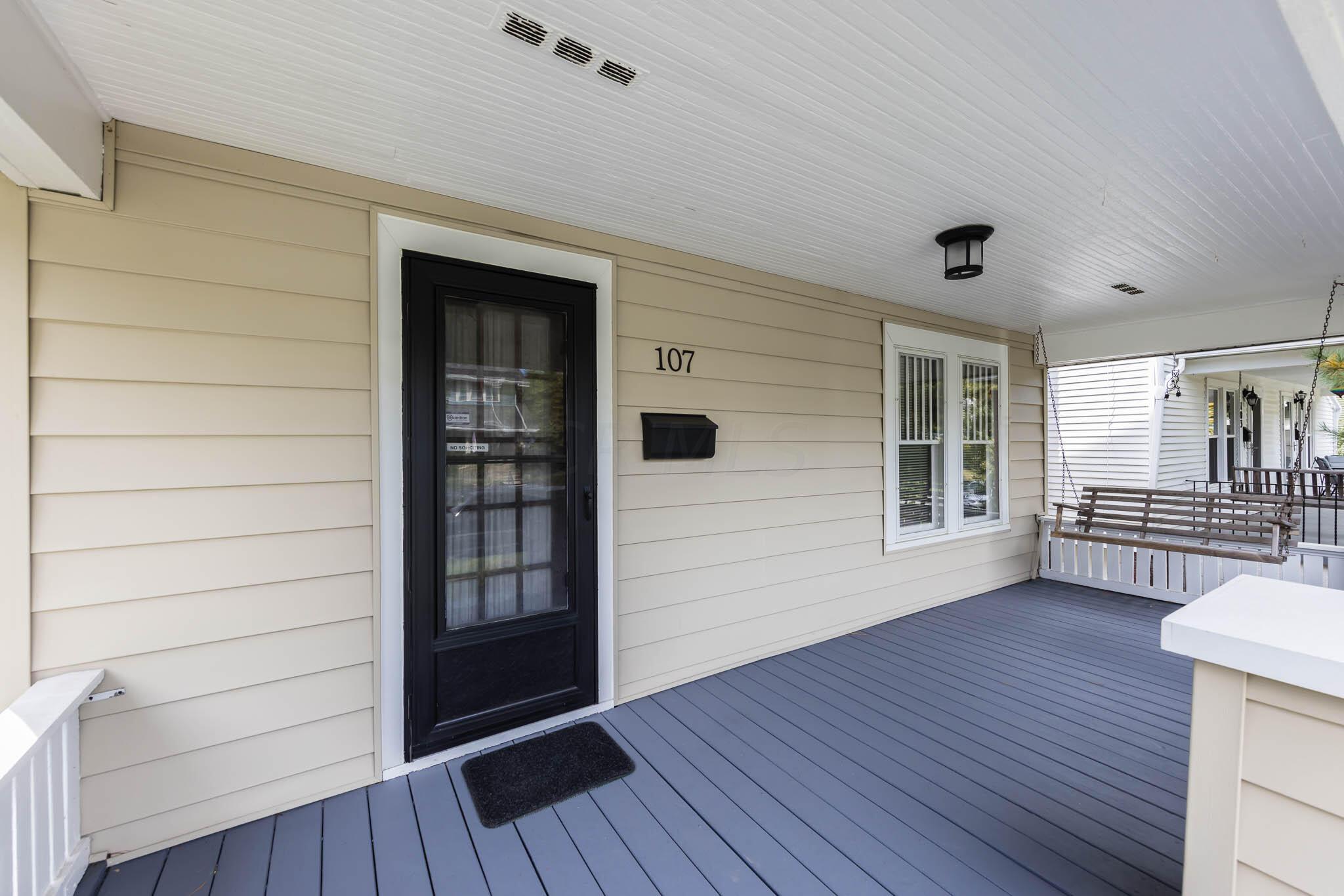 107 East Kelso Road Columbus, OH 43202 - Photo 5 of 33 107 E Kelso Rd-05