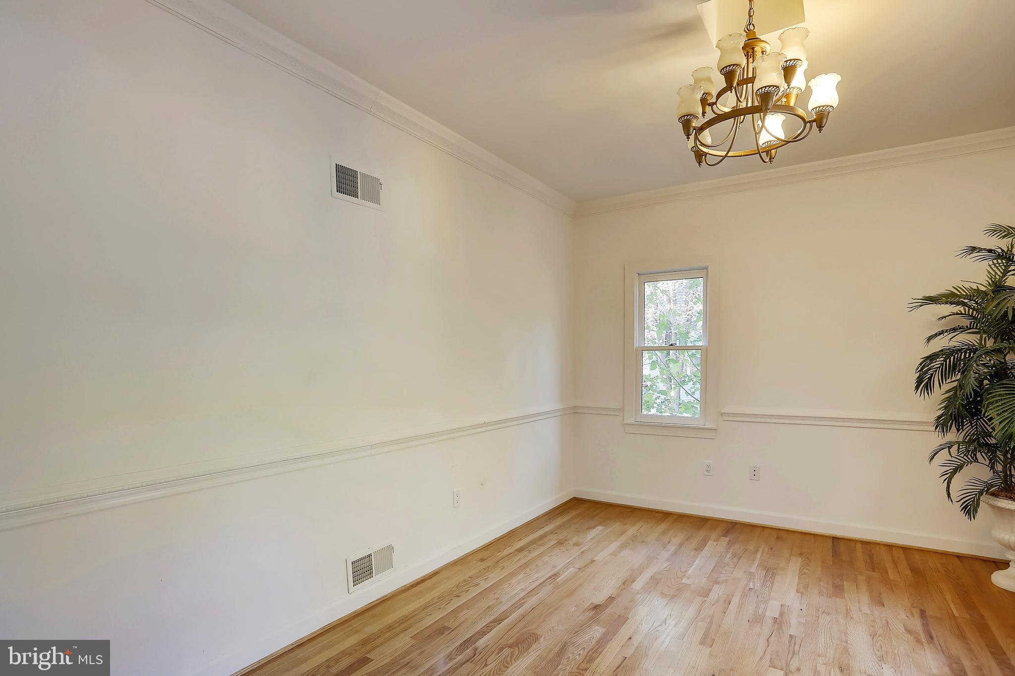9509 Falls Road Potomac, MD 20854 - Photo 22 of 68 Gallery Image 22