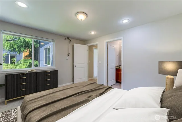 $420,000 | 10826 Northeast 148th Lane, Unit H201, Bothell, WA 98011