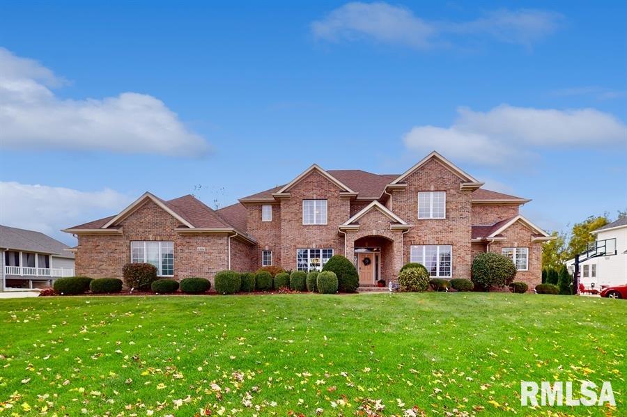 6304 Forest Road Davenport, IA 52807 - Photo 1 of 63 Gallery Image 1