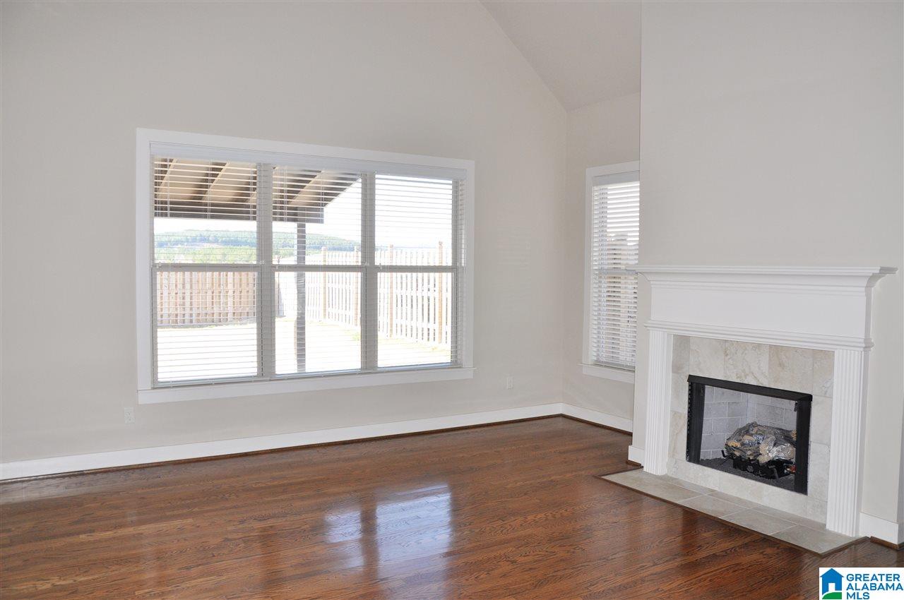 1064 Evan Circle Chelsea, AL 35043 - Photo 7 of 18