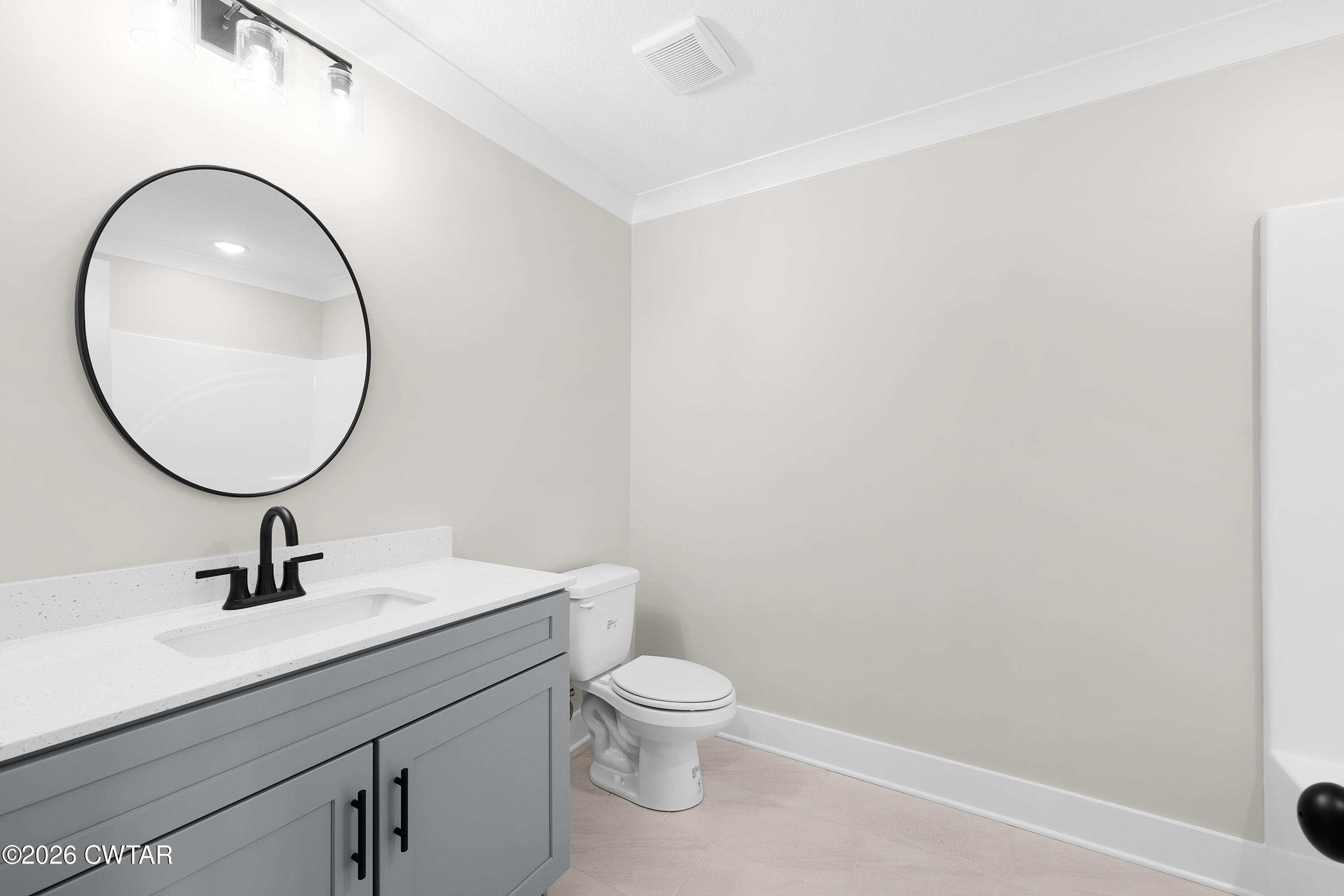 446 Fairway Boulevard Jackson, TN 38305 - Photo 18 of 20 Guest Bath