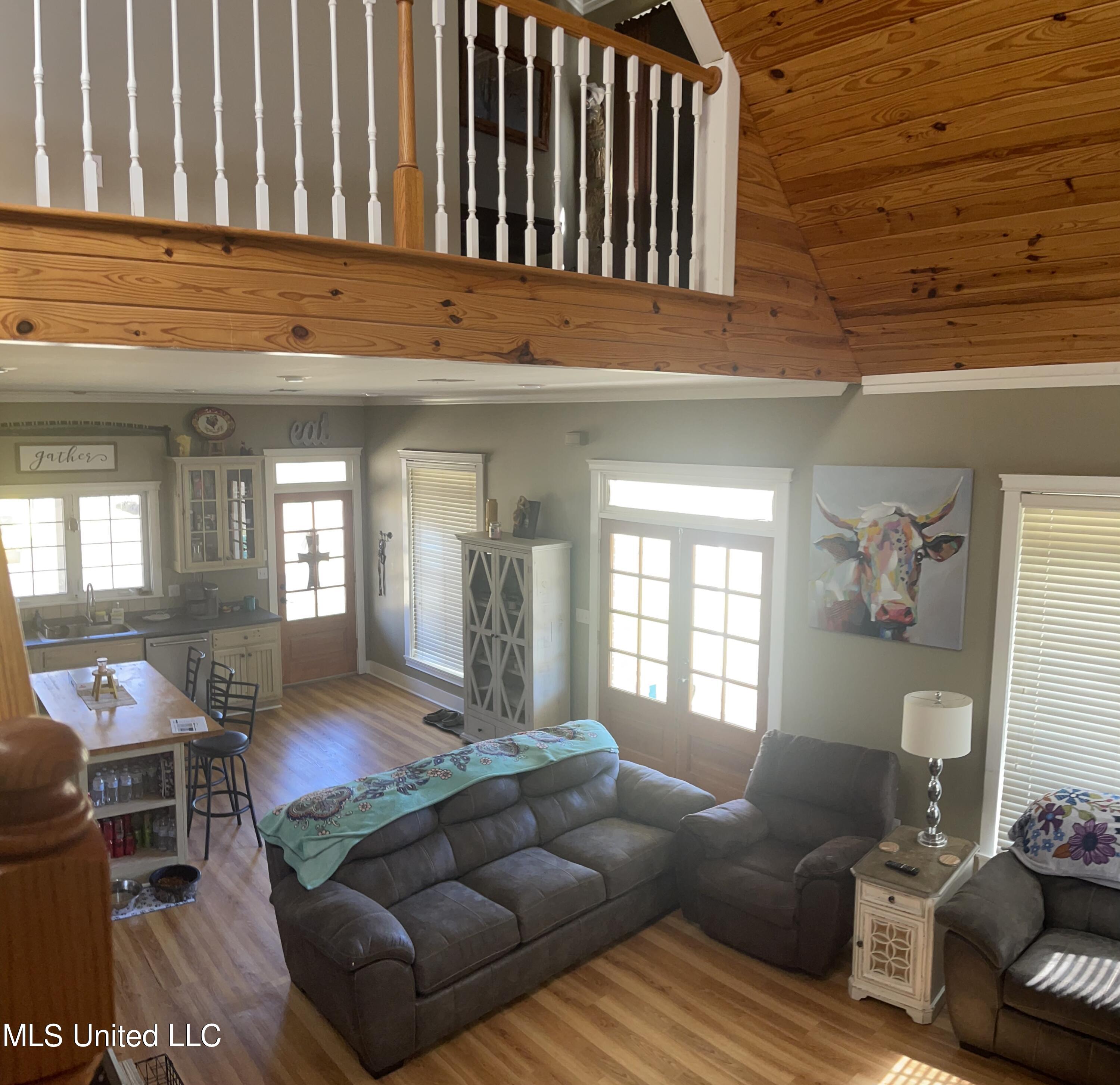 2844 Lyles Road Senatobia, MS 38668 - Photo 10 of 38 A5E51CB0-2DED-4DF8-8BE2-F92DFB63E160