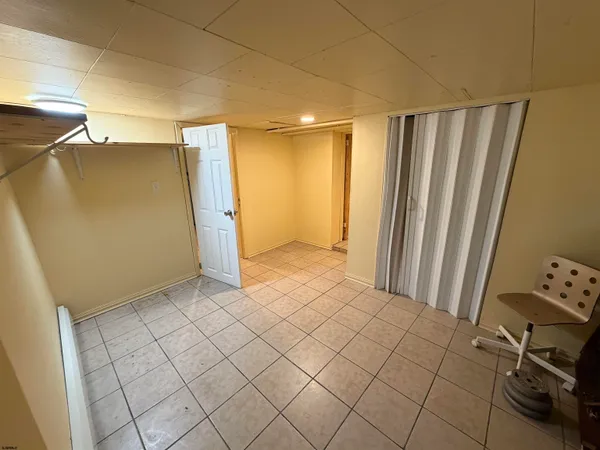 $1,200 | 15 North Windsor Avenue, Unit 1, Atlantic City, NJ 08401