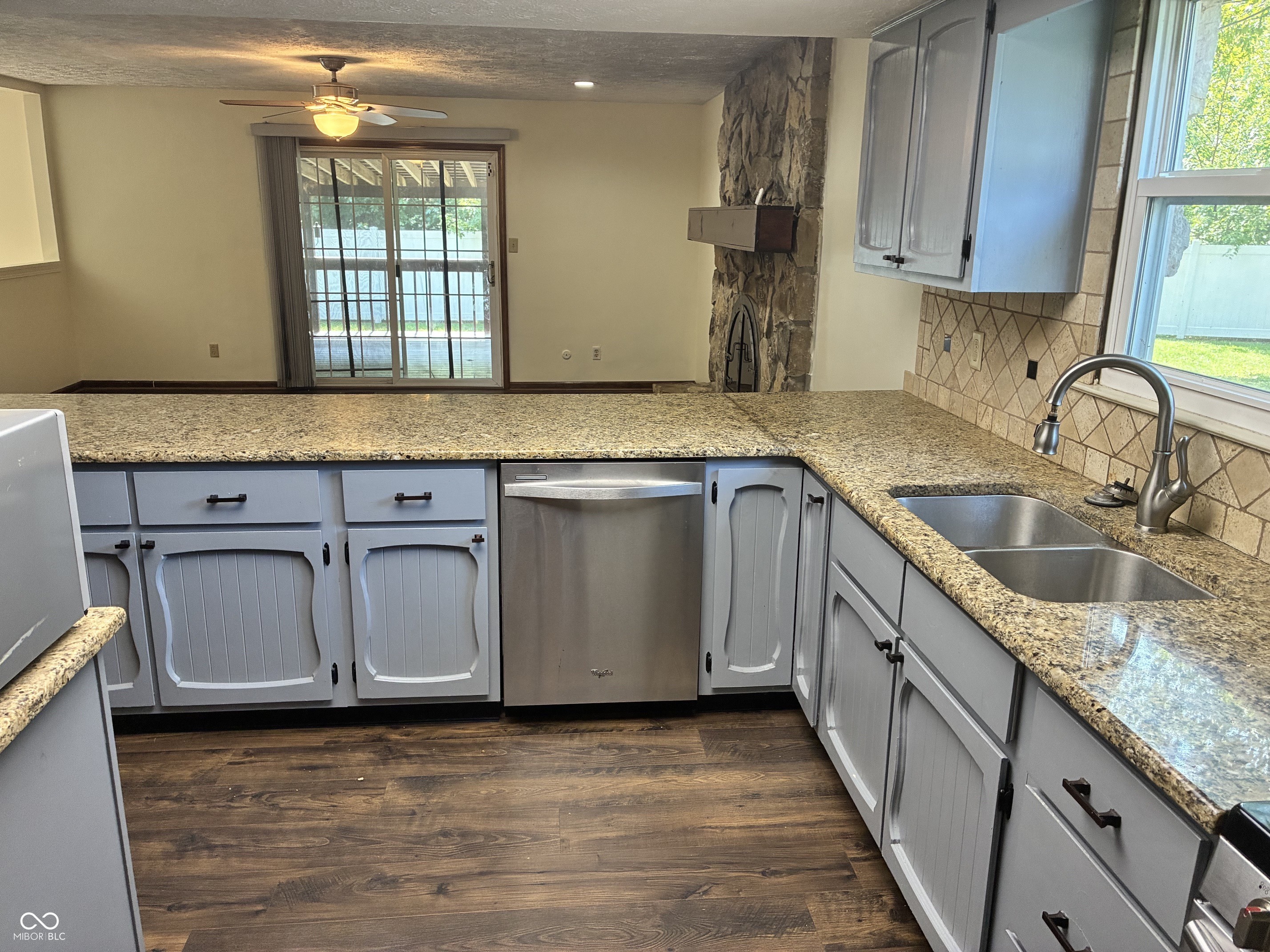 4003 Fairview Road Greenwood, IN 46142 - Photo 10 of 18 Gallery Image 10
