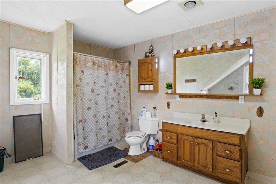 154 Goodburlet Road Henrietta, NY 14467 - Photo 19 of 31