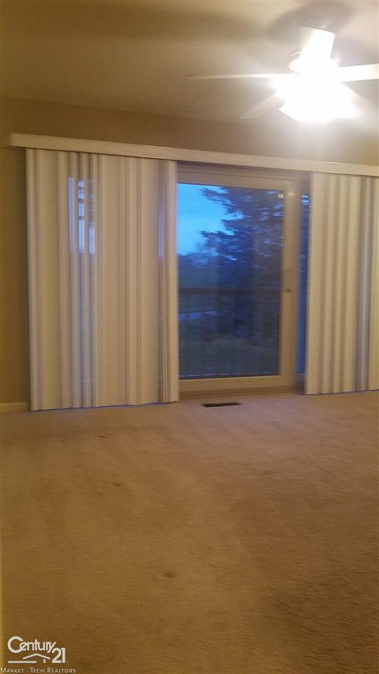 737 Oak Brook Ridge Drive Rochester, MI 48307 - Photo 32 of 34 31335780-32.JPG