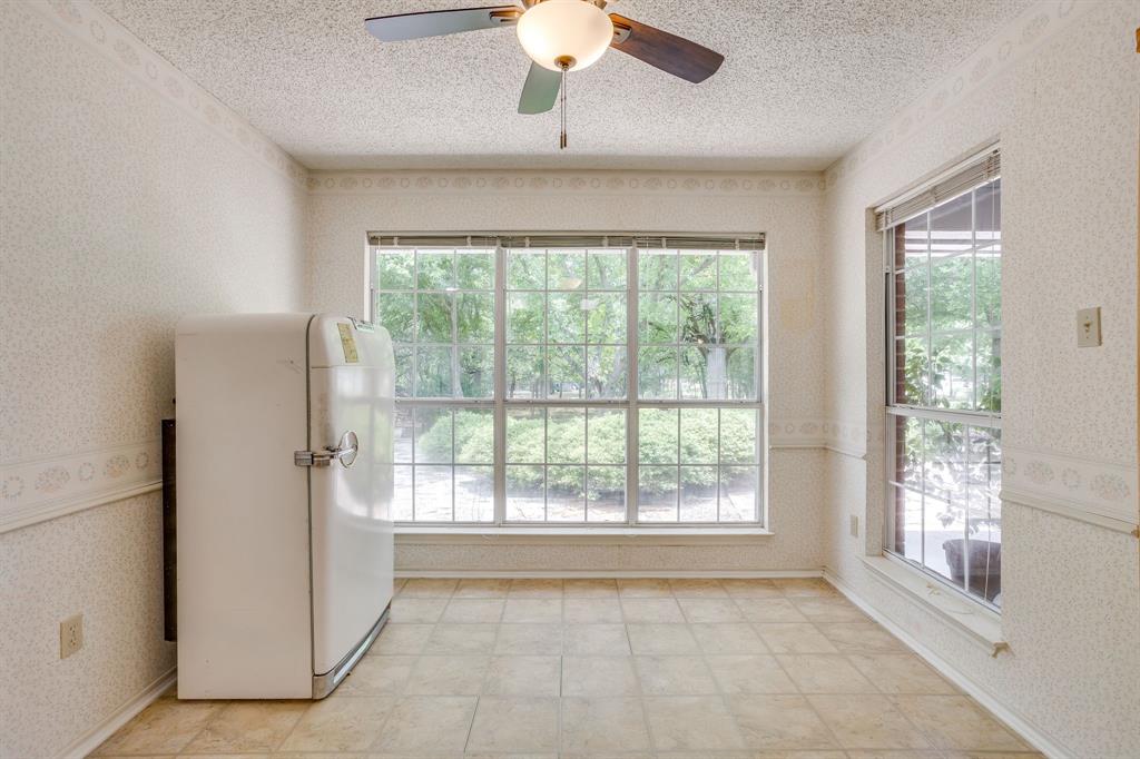22011 Pebble Drive Whitney, TX 76692 - Photo 14 of 40