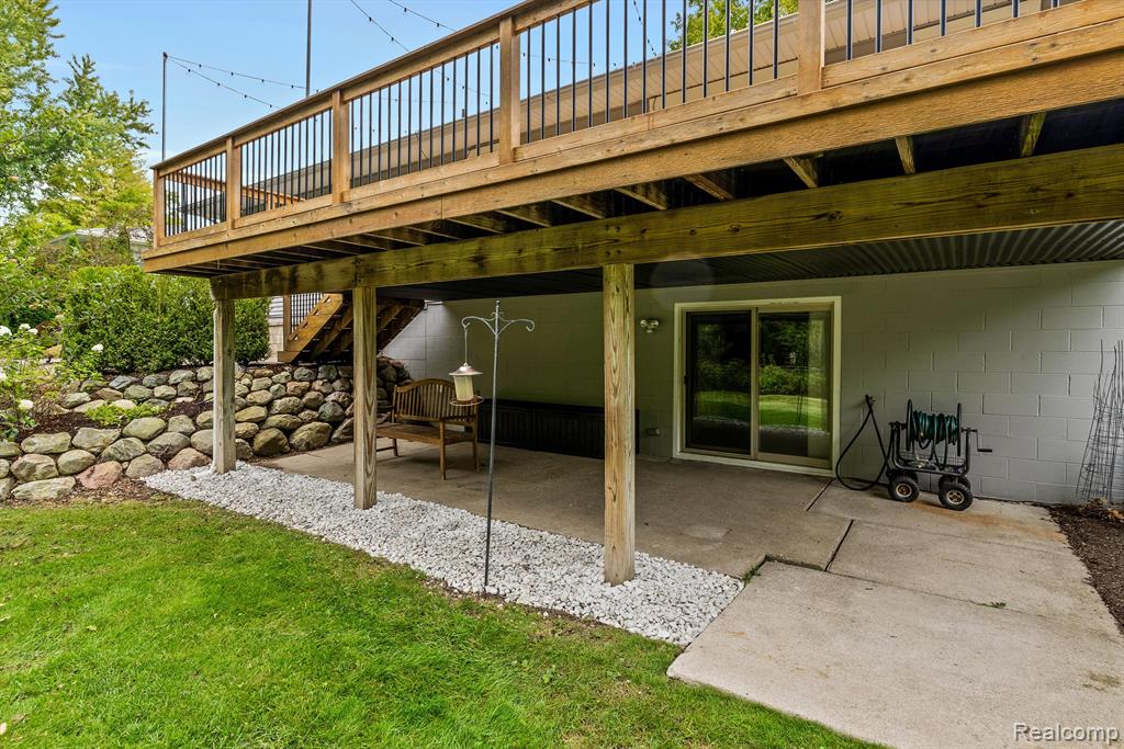 531 Pine Tree Road Lake Orion, MI 48362 - Photo 41 of 53