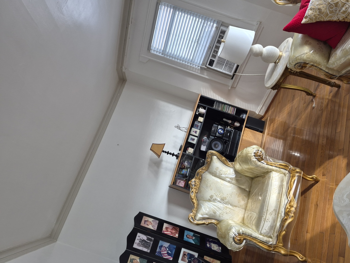 9426 South Racine Avenue Chicago, IL 60620 - Photo 3 of 31