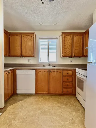 $189,888 | 3660 Walnut Boulevard, Brentwood, CA 94513