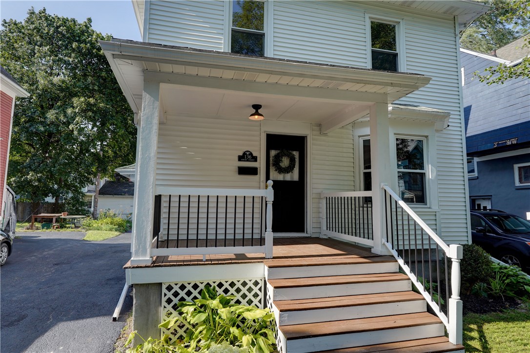 136 Asbury Street Rochester, NY 14620 - Photo 2 of 47