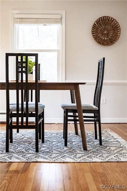 10201 Glendye Road Richmond, VA 23235 - Photo 14 of 50 a view of dining table chairs and window