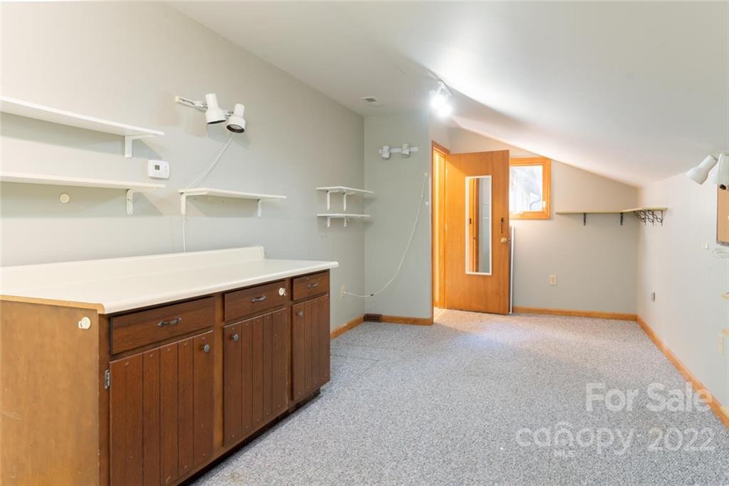 35 Spring Lane Fairview, NC 28730 - Photo 38 of 48 Gallery Image 38