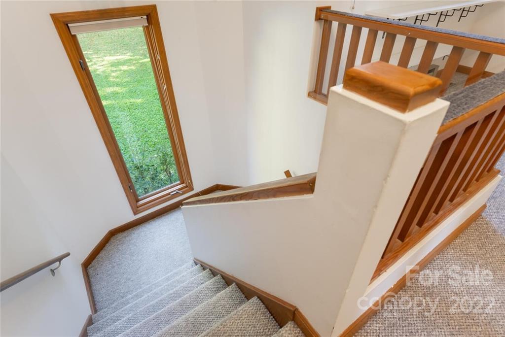 35 Spring Lane Fairview, NC 28730 - Photo 39 of 48 Gallery Image 39