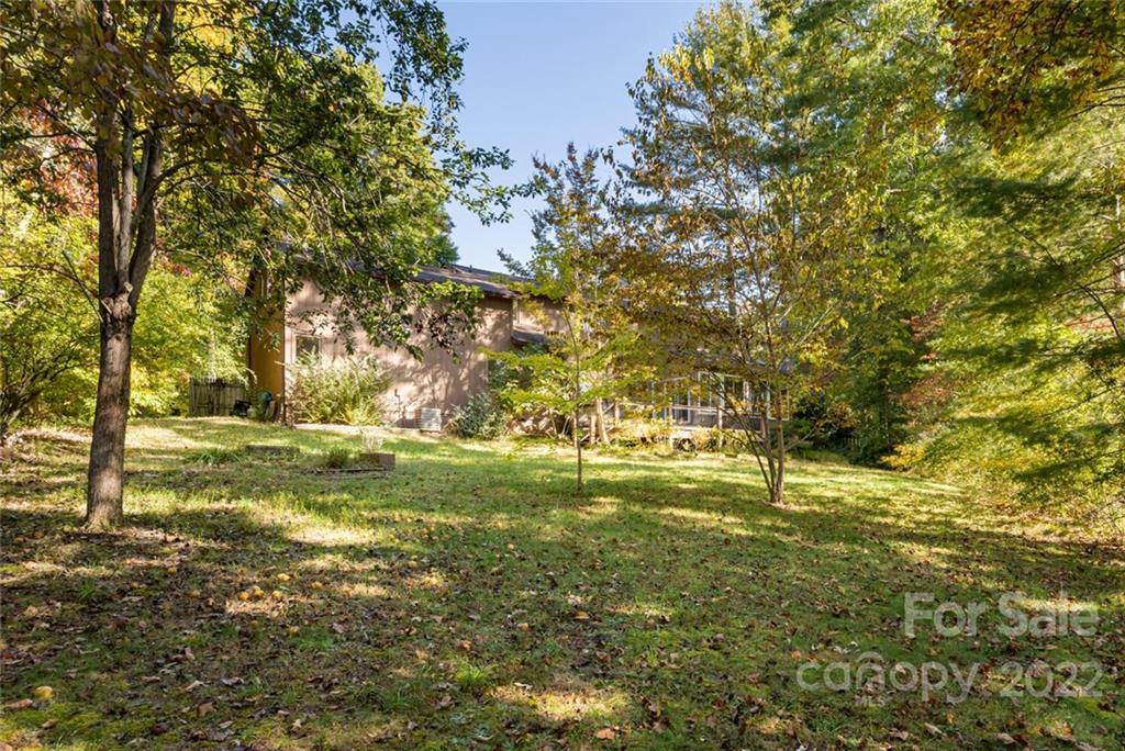 35 Spring Lane Fairview, NC 28730 - Photo 47 of 48 Gallery Image 47