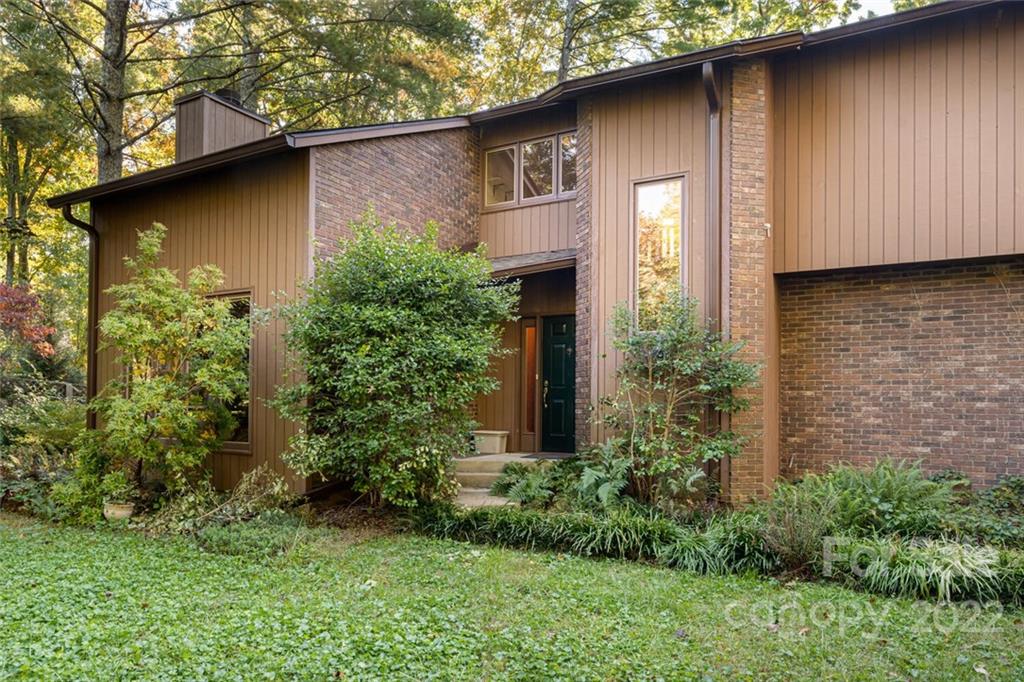 35 Spring Lane Fairview, NC 28730 - Photo 5 of 48 Gallery Image 5
