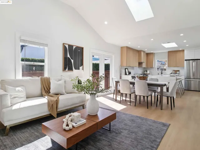 $889,000 | 1612 Carleton Street, Berkeley, CA 94703