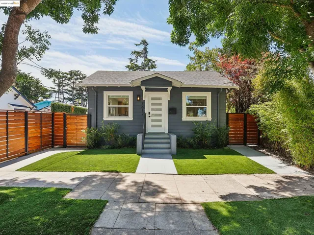 $889,000 | 1612 Carleton Street, Berkeley, CA 94703