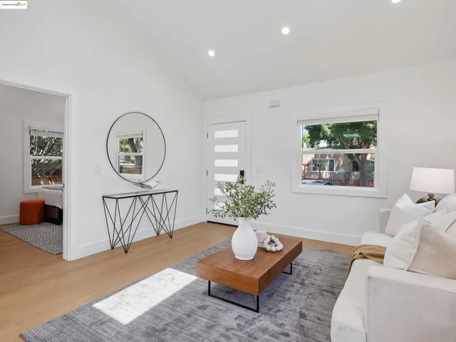 $889,000 | 1612 Carleton Street, Berkeley, CA 94703