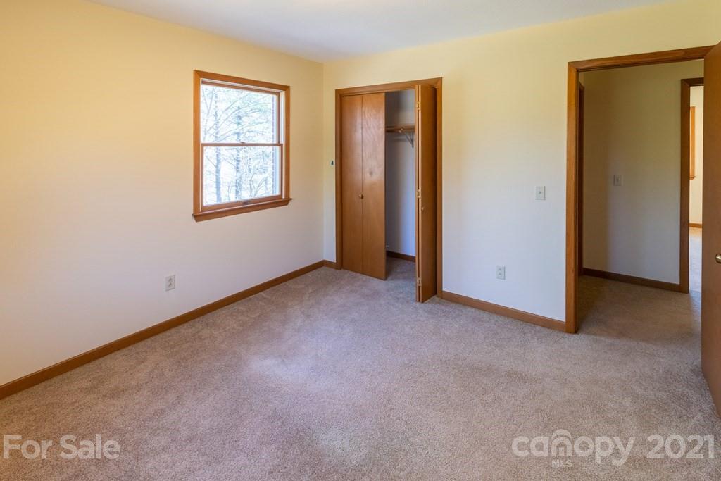 135 Monroe Buchanan Road Sylva, NC 28779 - Photo 11 of 42 Gallery Image 11